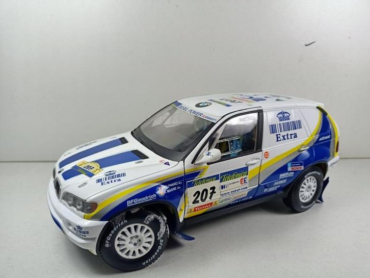 solido 1/18  bmw x5  rally x raid # 207, Hobby en Vrije tijd, Modelauto's | 1:18, Zo goed als nieuw, Bburago, Ophalen of Verzenden