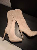 Splinternieuwe zandkleur laarzen maat 39.Prijs 39.50, Hoge laarzen, Beige, Nieuw, Ophalen of Verzenden