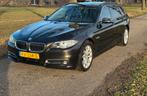BMW 5-Serie 2.0 520D Touring Automaat Trekhaak 19 inch, Auto's, BMW, Automaat, Achterwielaandrijving, 1995 cc, Leder