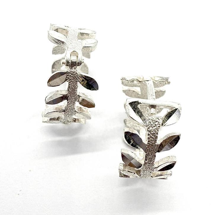 Zilveren Oorringen met Griekse Bladeren - Handgemaakt, Sieraden, Tassen en Uiterlijk, Oorbellen, Nieuw, Hangers, Zilver, Ophalen of Verzenden