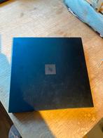 Nespresso Cupjes Doos voor flesje rode wijn, Ophalen of Verzenden, Gebruikt, Bus of Trommel