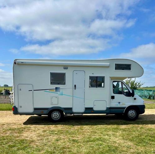 Camper Chausson Welcome 17, Caravans en Kamperen, Campers, Particulier, tot en met 5, Half-integraal, Chausson, Diesel, 6 tot 7 meter