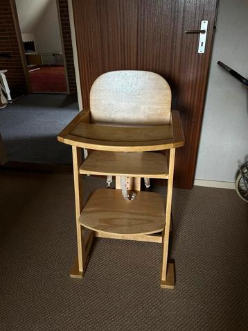 Houten kinderstoel Bambino beschikbaar voor biedingen