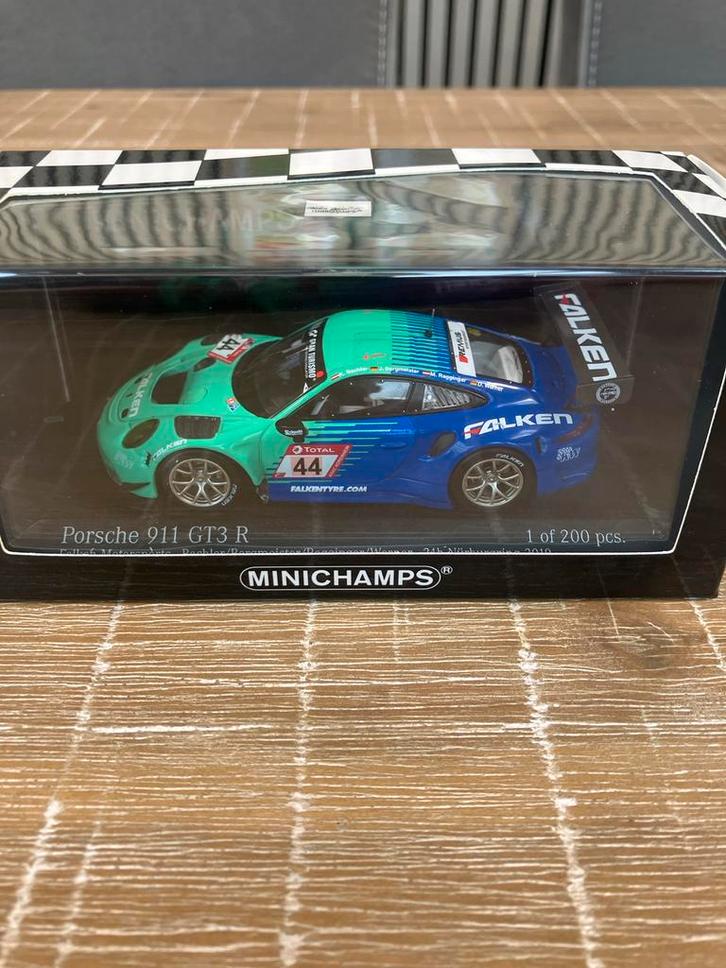 Minichamps Porsche 911 GT3 R 1:18 Nieuw, Hobby en Vrije tijd, Modelauto's | 1:43, Nieuw, Auto, MiniChamps, Ophalen of Verzenden