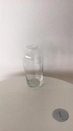 Vaasje van geslepen glas, Minder dan 50 cm, Glas, Ophalen of Verzenden, Zo goed als nieuw