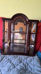 Vitrinekastje met verlichting en spiegelachterwand., Ophalen, Minder dan 50 cm, Met deur(en), Vintage