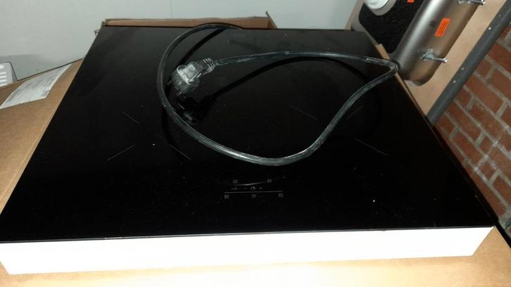 ETNA inductiekookplaat opbouw, Witgoed en Apparatuur, Kookplaten, Zo goed als nieuw, Vrijstaand, Inductie, 4 kookzones, Ophalen