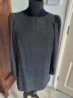 Zwarte jurk met stippen en pofmouwen, Maat 38/40 (M), H&M, Zwart, Ophalen of Verzenden