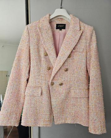 Attentif blazer maat 42 beschikbaar voor biedingen