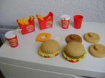 hamburgers patat en milkshake.s hamburgers kunnen uit elkaar, Ophalen of Verzenden, Zo goed als nieuw, Kunststof, Speelkeuken-accessoire