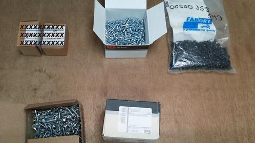 Zelfborende schroeven en bouten, Doe-het-zelf en Verbouw, Gereedschap | Lasapparaten, Nieuw, Inverter, Minder dan 150 ampère, Verzenden