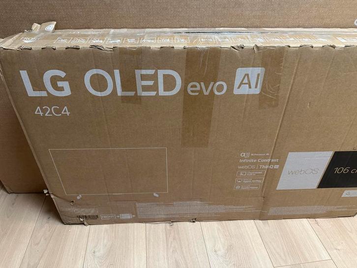 LG OLED evo C4 42 inch, Computers en Software, Monitoren, Zo goed als nieuw, LED, Ultra HD (4K), Ophalen of Verzenden