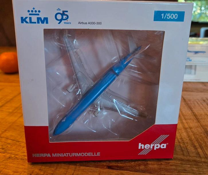 KLM 1/500 Vliegtuigen Herpa (8x), Verzamelen, Luchtvaart en Vliegtuigspotten, Zo goed als nieuw, Schaalmodel, Ophalen of Verzenden