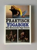 Praktisch Yogaboek, Lucy Lidell, Instructieboek, Ophalen of Verzenden, Meditatie of Yoga