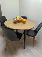 Tafel met vier stoelen - Table with four chairs, Huis en Inrichting, Tafels | Eettafels, Ophalen, Rond, Zo goed als nieuw, Vier personen