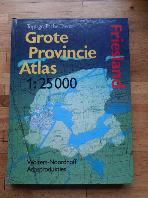 Grote provincie atlas friesland Wolters topografische kaart, Boeken, Atlassen en Landkaarten, Zo goed als nieuw, Nederland, 1800 tot 2000