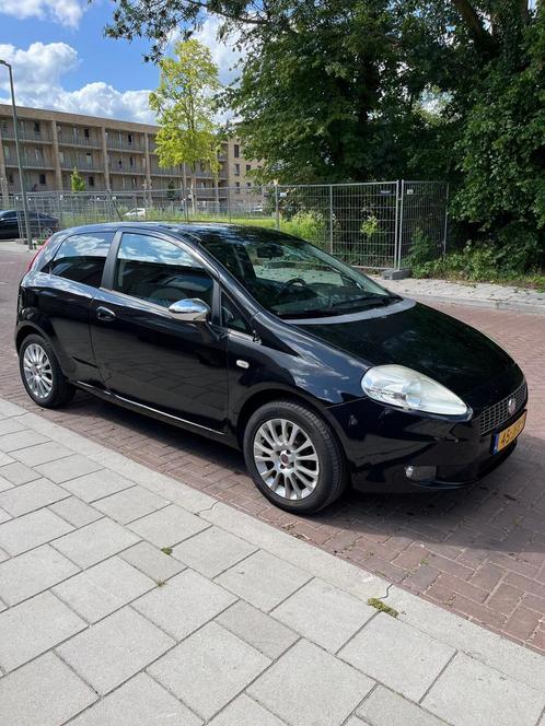 Fiat Punto 1.4 3DR 2009 Zwart, Auto's, Fiat, Particulier, Punto, Benzine, B, Hatchback, Handgeschakeld, Origineel Nederlands, Zwart