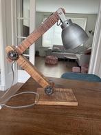 Stoere Lamp industrieel, Ophalen of Verzenden, Zo goed als nieuw, Minder dan 100 cm, Metaal