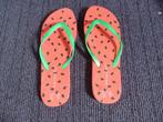 teenslippers aardbeien NIEUW 39, Slippers, Nieuw, Ophalen of Verzenden, Rood