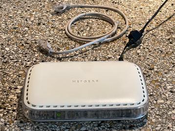Netgear GS608 v3 8-Ports Gigabit Ethernet Switch beschikbaar voor biedingen