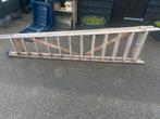 Grote oude houten ladder / trap gratis af te halen, Doe-het-zelf en Verbouw, Ladders en Trappen, Ophalen of Verzenden, Gebruikt