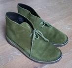 Clarks Desert boot 41.5 (26cm) khaki/geelgroen suède, Schoenen met lage hakken, Nieuw, Ophalen of Verzenden, Clarks
