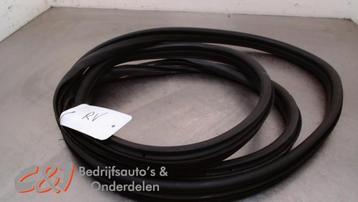 Portierrubber 2Deurs rechts van een Fiat Fiorino beschikbaar voor biedingen