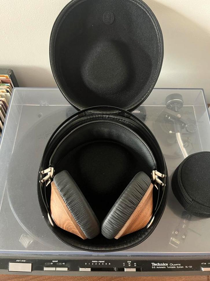 Bijna ongebruikte Meze Audio 99 Classics met accessoires, Audio, Tv en Foto, Koptelefoons, Zo goed als nieuw, Over oor (circumaural)
