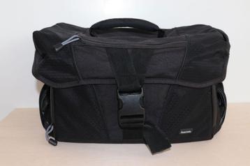 Camera tas beschikbaar voor biedingen