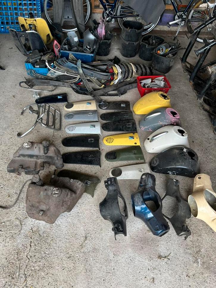 Vespa onderdelen partij, Motoren, Tuning en Styling, Ophalen of Verzenden
