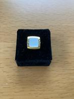 Goudkleurige Revers pin in origineel doosje, Ophalen of Verzenden, Overige materialen, Overige typen