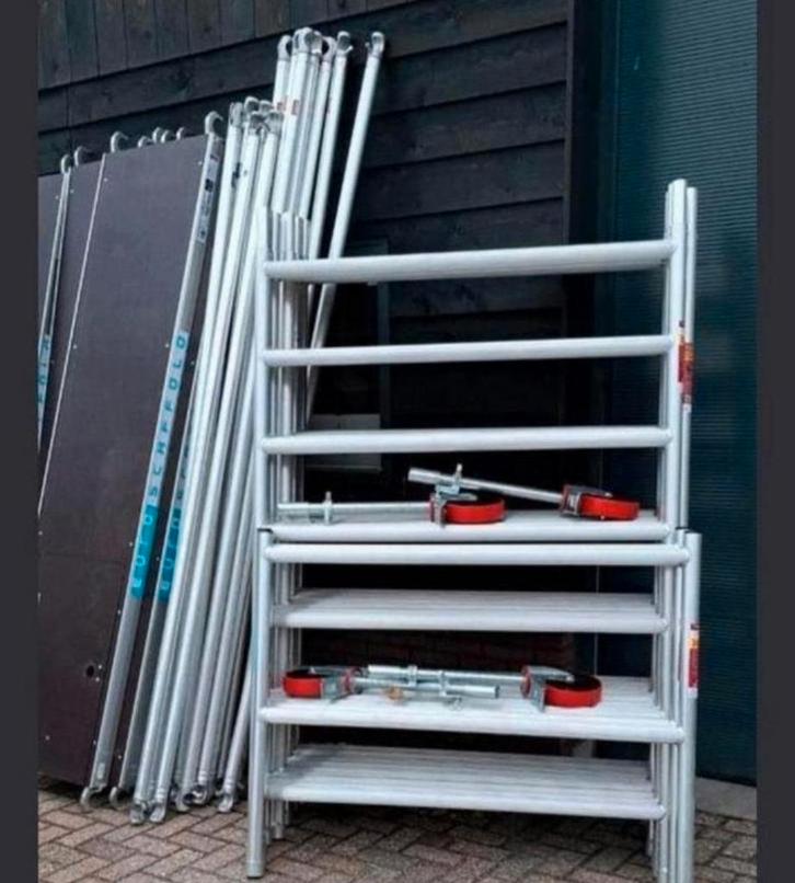 Nieuwe rolsteiger diverse werkhoogtes scherpe prijzen!!, Doe-het-zelf en Verbouw, Steigers, Nieuw, Rolsteiger of Kamersteiger