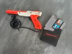 Duck Hunt/ Super mario Bros + Nintendo gun NES, Spelcomputers en Games, Ophalen, Gebruikt, Shooter, 2 spelers