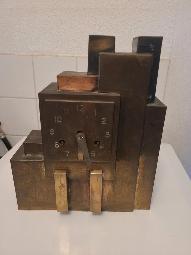 Art deco.klok met Junghans uurwerk., Antiek en Kunst, Antiek | Klokken, Ophalen of Verzenden