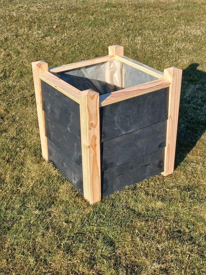 Zwarte bloembak, Tuin en Terras, Bloembakken en Plantenbakken, Nieuw, Hout, Ophalen
