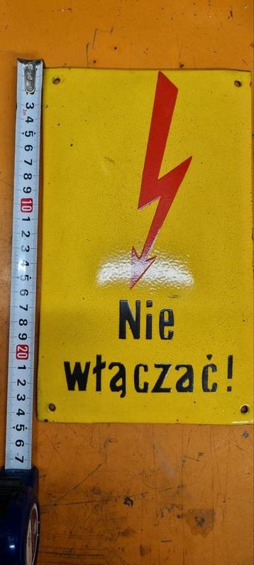 Vintage Emaille Gevaar Bordje beschikbaar voor biedingen
