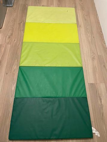 Ikea plufsig speelmat turnmat beschikbaar voor biedingen