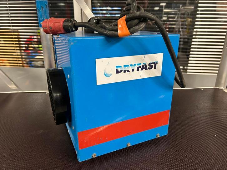 Dryfast DE25 elektrische kachel/heather 230V 3.0Kw, Doe-het-zelf en Verbouw, Verwarming en Radiatoren, Gebruikt, Kachel, 800 watt of meer