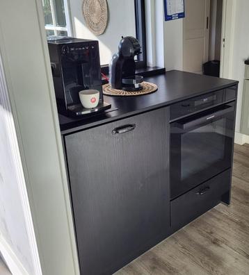 Keukenblok beschikbaar voor biedingen