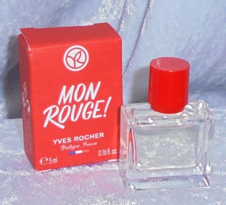 Volle parfum mini - Yves rocher mon rouge   + doosje, Verzamelen, Parfumverzamelingen, Zo goed als nieuw, Miniatuur, Gevuld, Ophalen of Verzenden