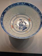 Chinese Porseleinen Kom (Rijstkorrel patroon), Antiek en Kunst, Antiek | Porselein, Ophalen of Verzenden