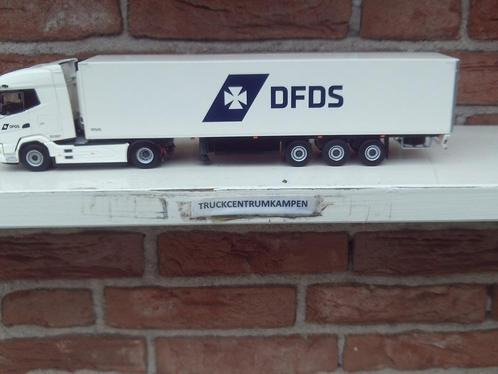 WSI  Daf  XG  4 x 2  van  D.F.D.S., Hobby en Vrije tijd, Modelauto's | 1:50, Nieuw, Bus of Vrachtwagen, Wsi, Ophalen of Verzenden