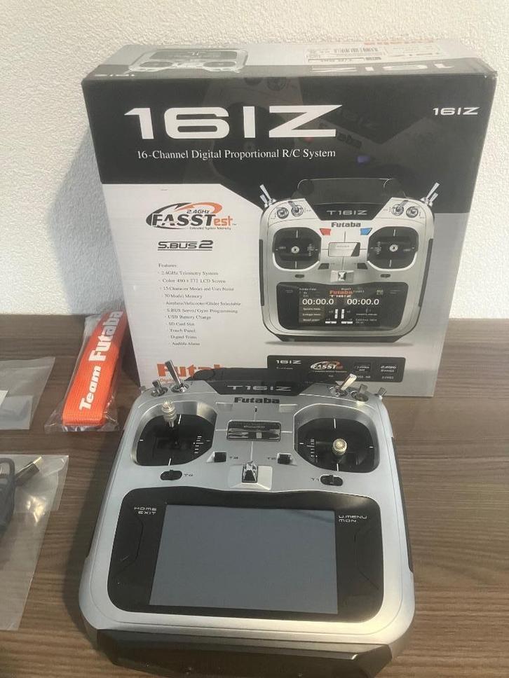 Futaba 16iz fastest zender, Hobby en Vrije tijd, Modelbouw | Radiografisch | Vliegtuigen, Zo goed als nieuw, Ophalen of Verzenden
