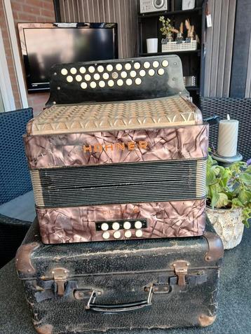 Hoher playback knoppen accordeon  beschikbaar voor biedingen