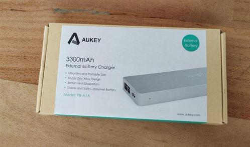 Super goedkope 3300mah powerbank, Telecommunicatie, Powerbanks, Zo goed als nieuw, Ophalen of Verzenden