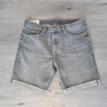 Grijze H&M short – Slim Fit – maat 34 beschikbaar voor biedingen