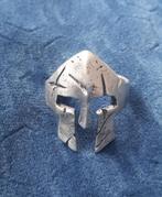 Stoere Spartan Ring, Sieraden, Tassen en Uiterlijk, Ringen, Nieuw, Ophalen of Verzenden, Zilver