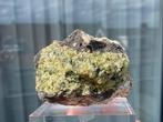XL cluster olivijn, Kapfenstein, Steiermark, Oostenrijk, Verzamelen, Mineralen en Fossielen, Verzenden, Mineraal