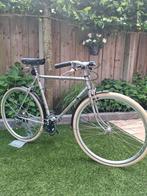 Retro unieke batavus sprint 56cm, Fietsen en Brommers, Fietsen | Heren | Sportfietsen en Toerfietsen, Ophalen, 28 inch, 10 tot 15 versnellingen