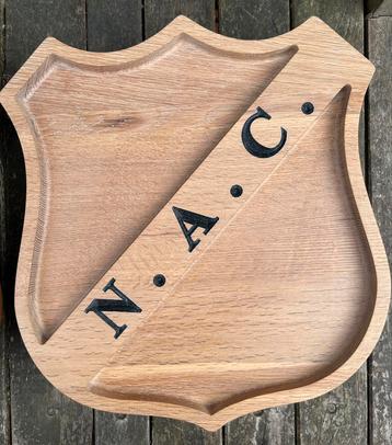 NAC borrelplank beschikbaar voor biedingen
